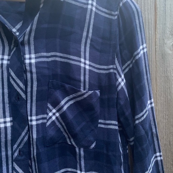Rails blue and white plaid button down shirt - Picture 5 of 8